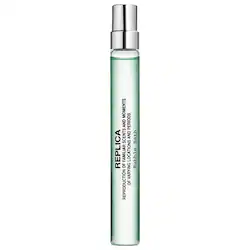 Maison Margiela REPLICA' Bubble Bath Eau de Toilette with Soap Bubble, Rose, White Musk, and Coconut Milk - Image 2