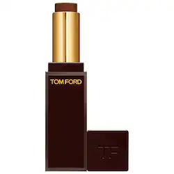 TOM FORD Traceless Soft Matte Concealer with Hyaluronic Acid - Image 2