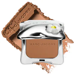 Marc Jacobs Beauty Legally Bronze Talc-Free Blurring Powder Bronzer