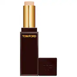 TOM FORD Traceless Soft Matte Concealer with Hyaluronic Acid