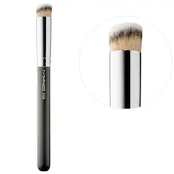 MAC Cosmetics 270 Synthetic Mini Rounded Slant Brush for Liquid and Cream Concealers