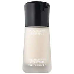 MAC Cosmetics Mineralize Timecheck Lotion Blurring and Pore-Minimizing Moisturizer Cream