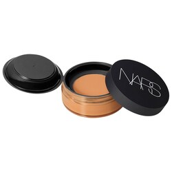 NARS Light Reflecting Loose Setting Powder - Image 4