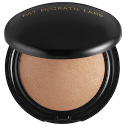 PAT McGRATH LABS Skin Fetish: Sublime Perfection Blurring Under Eye Powder - Image 2